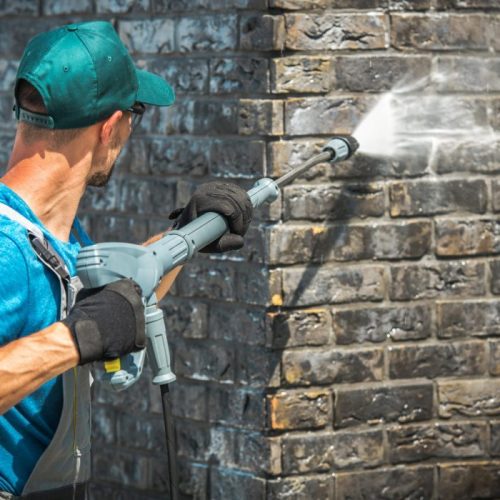 house-brick-wall-washing-2021-08-26-23-04-51-utc-scaled-pnm03xi3wf2meagqg2wz6c5tv2lkxsnq5lnljvitzs